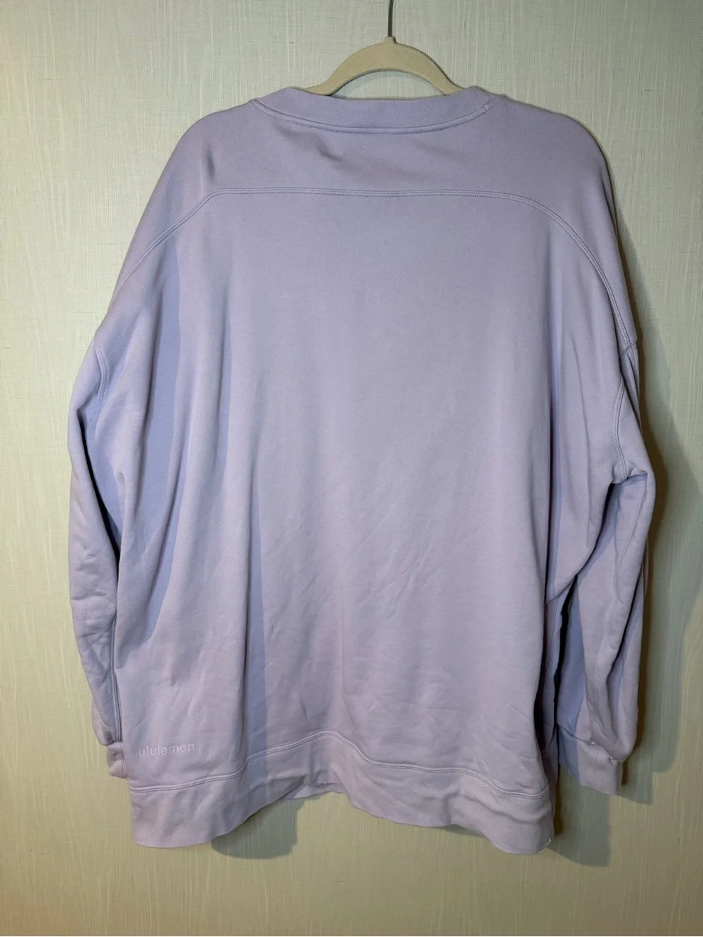 Lululemon Perfectly Oversized Graphic Crewneck in Lilac Smoke 14